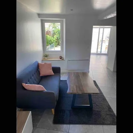 Hébergement de vacances Maison Mitoyenne / Hyper Centre La Croix-Saint-Ouen